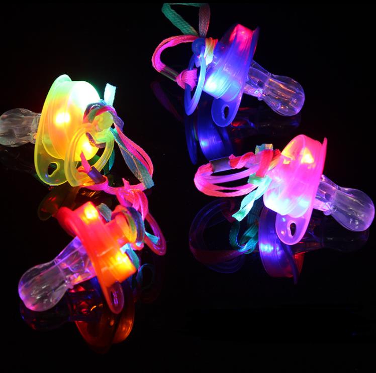 Glow Sticks Survival - 500 ชิ้น LED กระพริบ Pacifier นกหวีดแฟลช