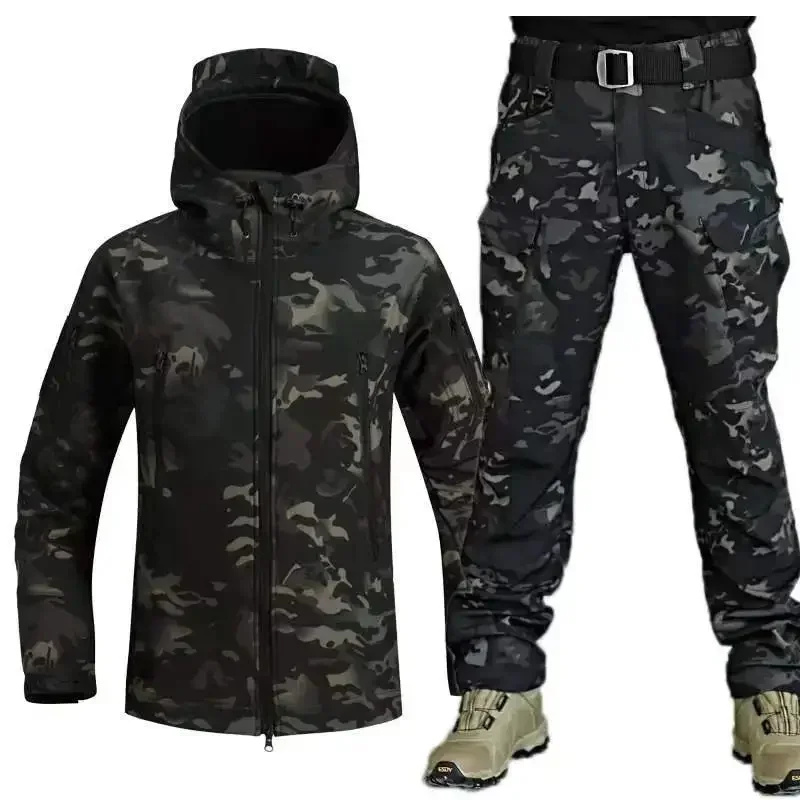 เสื้อแจ็คเก็ตผู้ชายสำหรับฤดูใบ - Outdoor Camping Hiking บทวิจารณ์และราคา